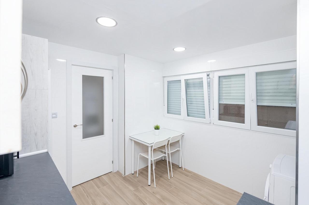 Apartamento Puerto Sol Y Mar Apartment Fuengirola Bagian luar foto
